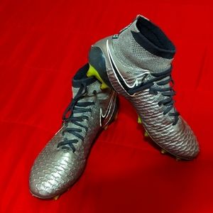 Men's Magista Obra  Soccer cleat 9.5